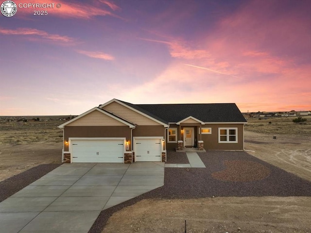 view of front of house featuring a garage