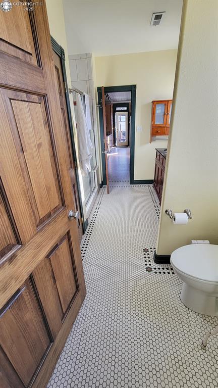 120 E Main St, Florence, CO 81226 - interior space with light tile patterned floors and visible vents