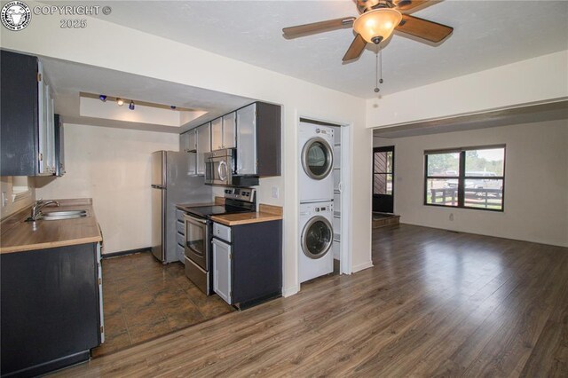 2232 Stepping Stones Way, Colorado Springs, CO 80904