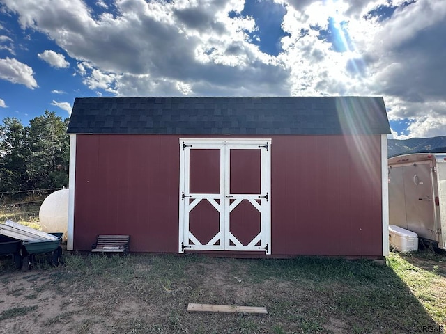 view of outdoor structure