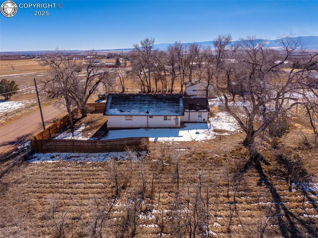 birds eye view of property featuring a rural view