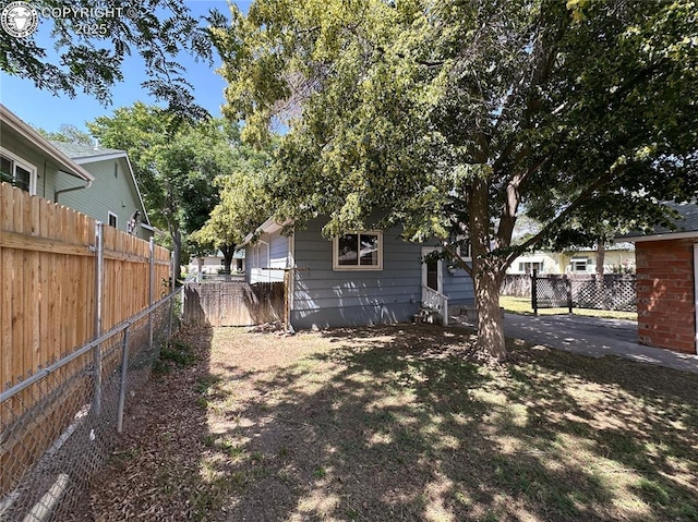 720 Whipple Ave, Canon City, CO 81212 - view of yard with entry steps