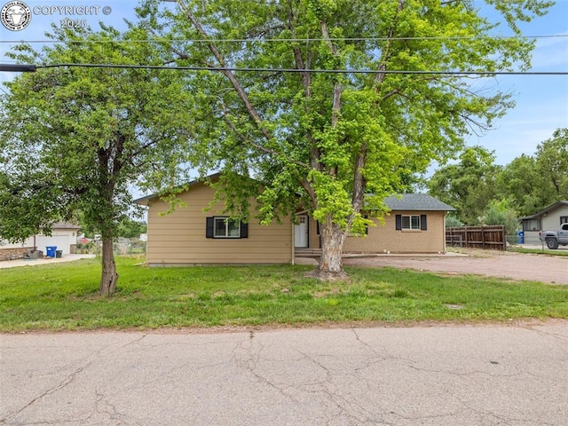 1416 Chestnut St, Canon City, CO 81212 - photo 2