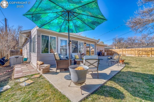 view of patio featuring central air condition unit and a fenced backyard