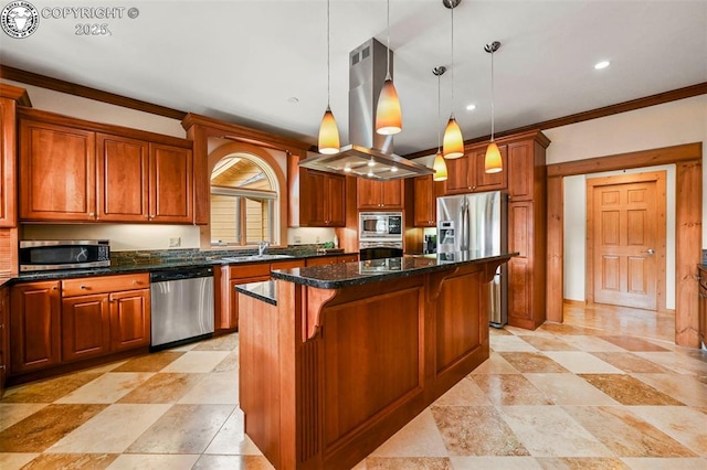 324 Elk View Ct, Canon City, CO 81212 - kitchen featuring a center island, a breakfast bar, crown molding, stainless steel appliances, and island range hood