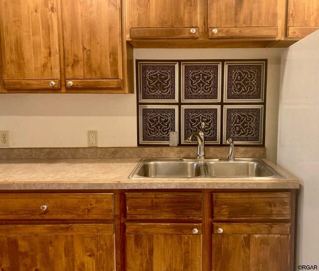 kitchen featuring sink