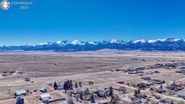 bird's eye view featuring a mountain view