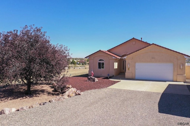 view of front facade featuring a garage