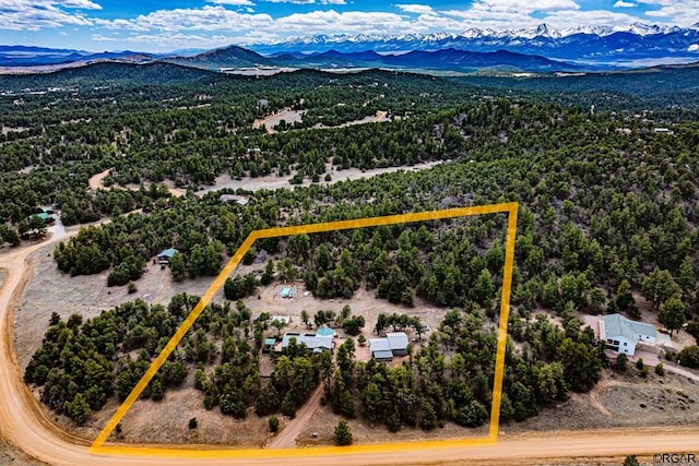 bird's eye view featuring a mountain view