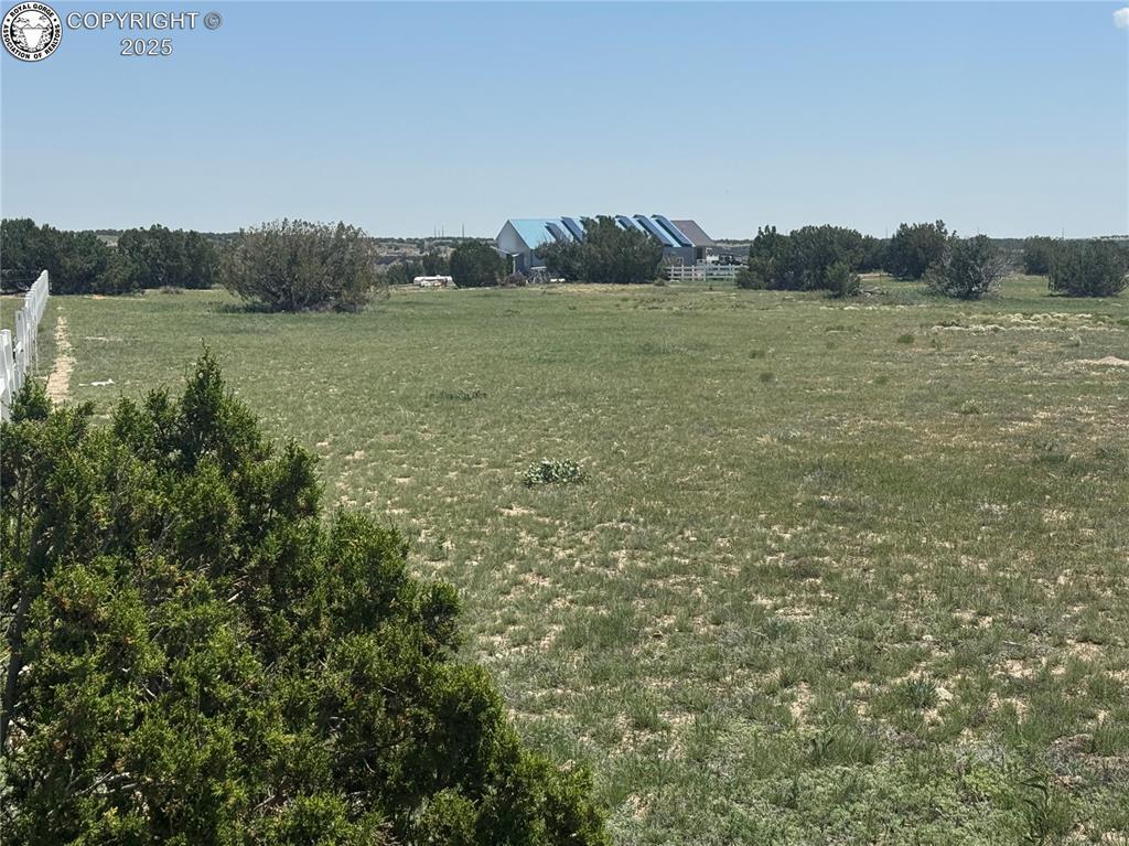219 Top Notch Trl, Penrose, CO 81240 - photo 2
