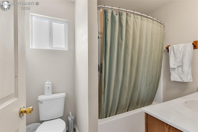 92 Georgia Ln Unit A & B, Canon City, CO 81212 - bathroom with toilet, vanity, and shower / tub combo with curtain