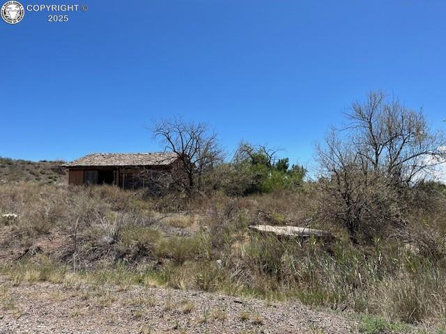 Listing photo 3 for 1041 Lone Tree Cir, Canon City CO 81212