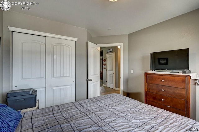 bedroom featuring a closet