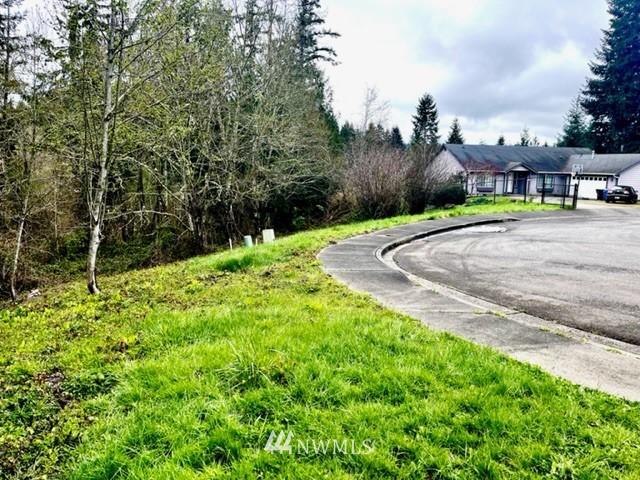 1618 Maple Valley Dr, Centralia, WA 98531