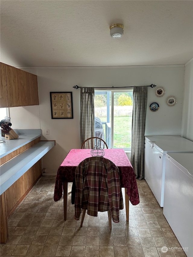 view of tiled dining area