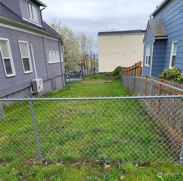 Listing photo 3 for 2531 S G St, Tacoma WA 98405