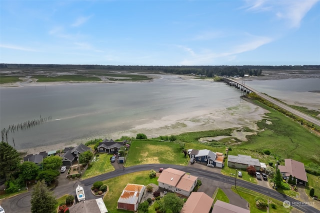 Listing photo 3 for 16 Whalebone Way, Aberdeen WA 98520