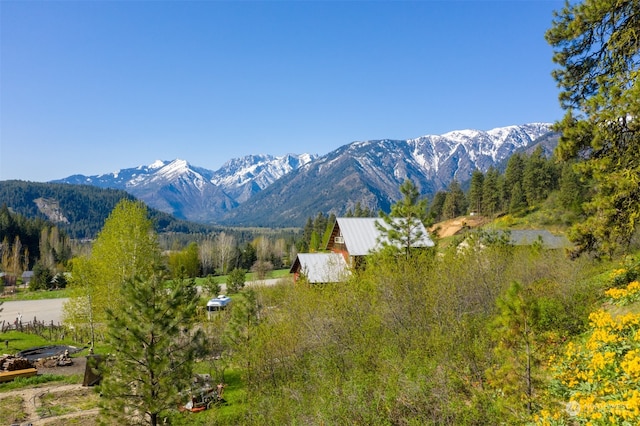 Listing photo 2 for 10690 Fox Rd, Leavenworth WA 98826