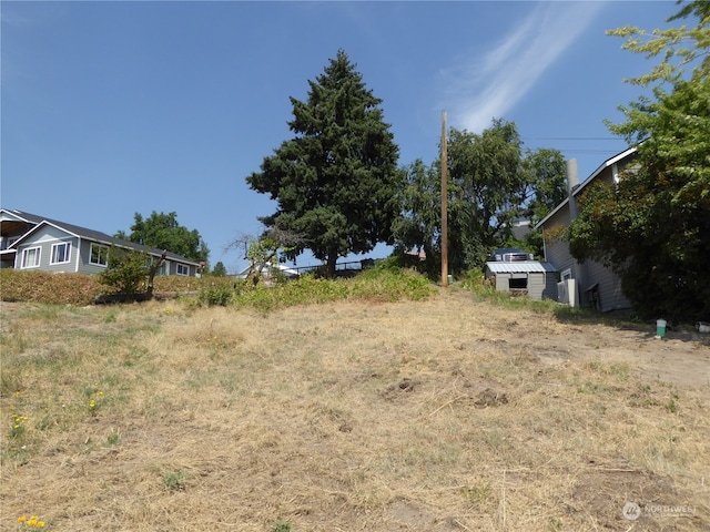 Listing photo 3 for 575 Wapato Way, Manson WA 98831