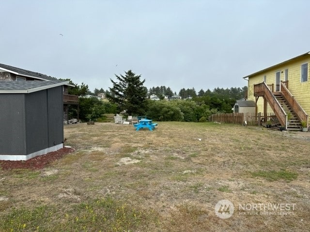 Listing photo 2 for 32604 G St, Ocean Park WA 98640