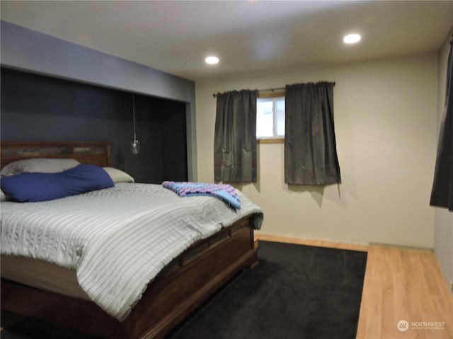 1402 Adams Rd N, Quincy, WA 98848 - bedroom with wood finished floors and recessed lighting