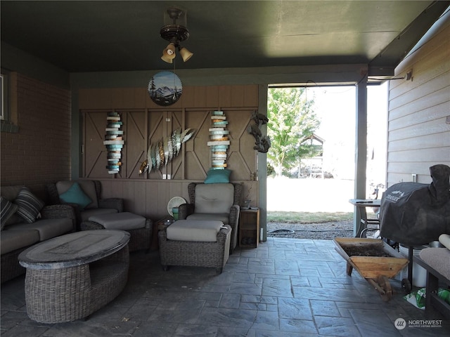 1402 Adams Rd N, Quincy, WA 98848 - exterior space with wooden walls and stone tile floors