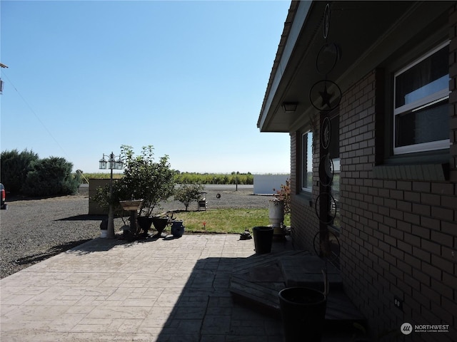 1402 Adams Rd N, Quincy, WA 98848 - view of patio / terrace