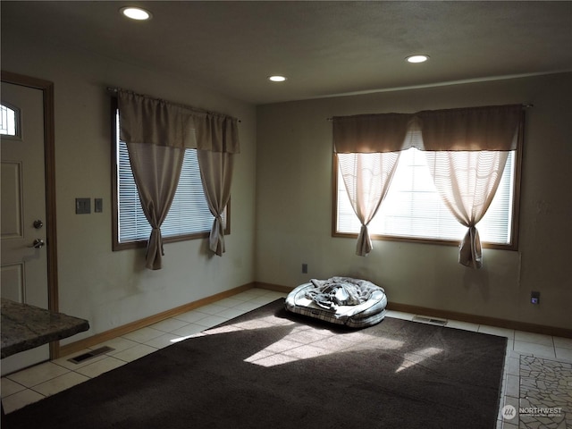 1402 Adams Rd N, Quincy, WA 98848 - spare room featuring light tile patterned flooring, visible vents, and recessed lighting