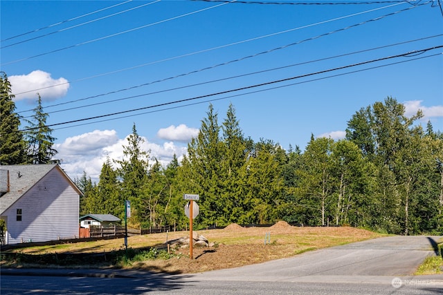 Listing photo 3 for 2454 Yew Street Rd, Bellingham WA 98229