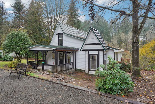 view of front of property with a porch