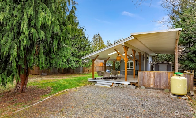 view of front facade featuring a deck