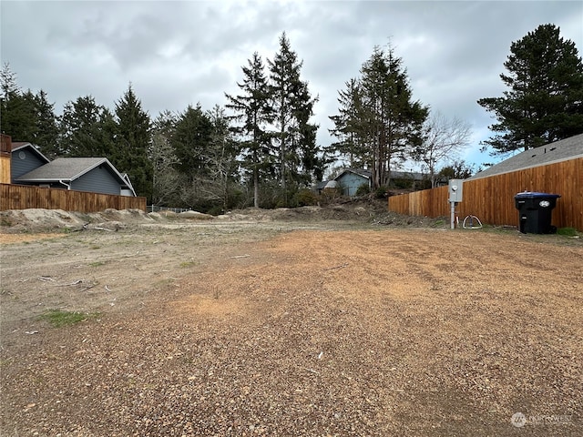 Listing photo 3 for 732 Albion Ave SE, Ocean Shores WA 98569