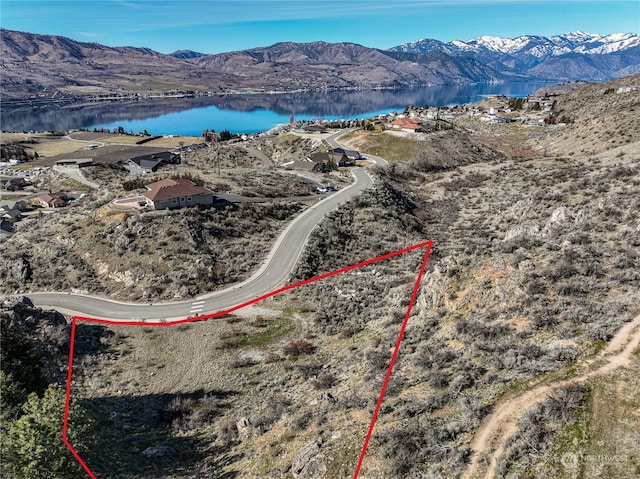 Listing photo 2 for 104 Crest Dr, Chelan WA 98816