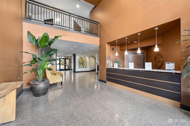1501 Tacoma Ave S Unit 603, Tacoma, WA 98402 - welcome area featuring a high ceiling
