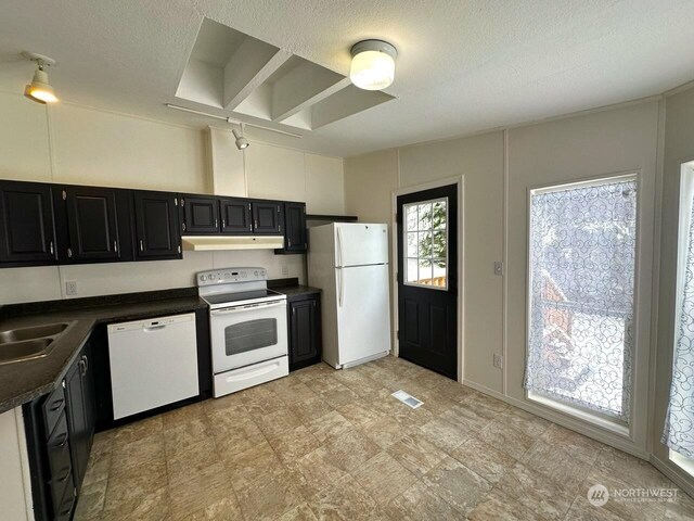 Listing photo 3 - caption unavailable
