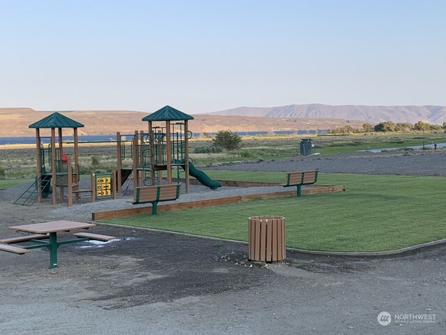 311 Bridgeview Dr, Vantage, WA 99850 - photo 19