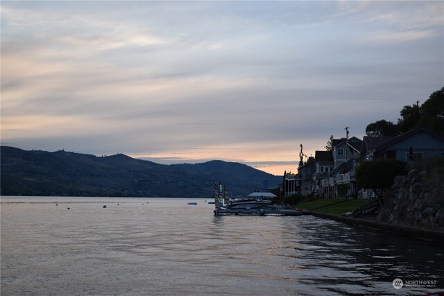 2650 S Lakeshore Rd, Chelan, WA 98816