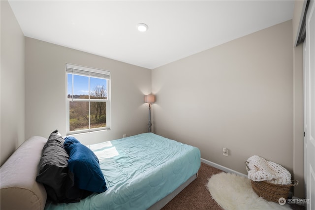 view of carpeted bedroom