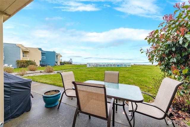 Listing photo 3 for 1728 Edwards Dr Unit 15, Point Roberts WA 98281