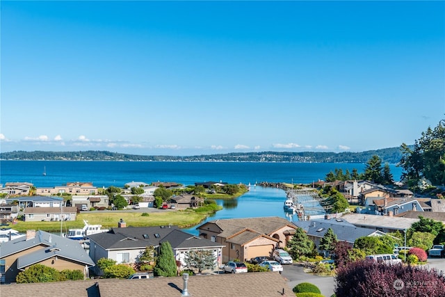 bird's eye view featuring a water view