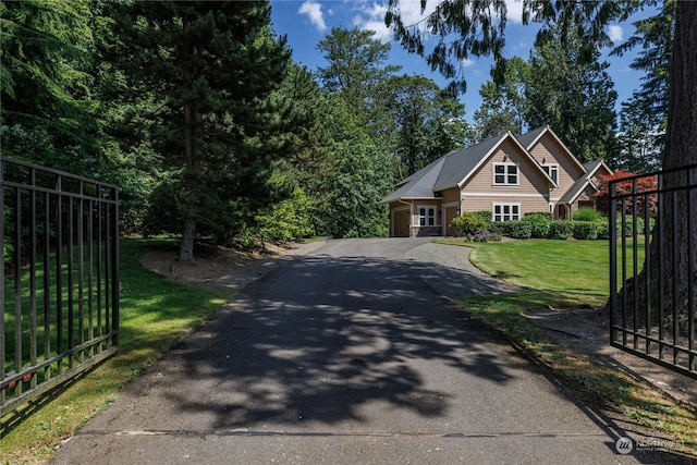 exterior space featuring a front lawn