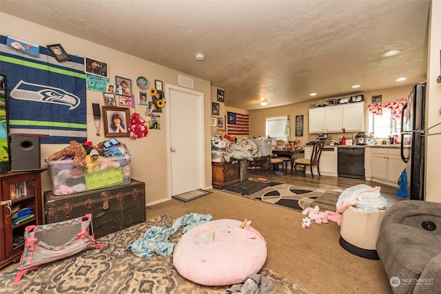 living room featuring carpet