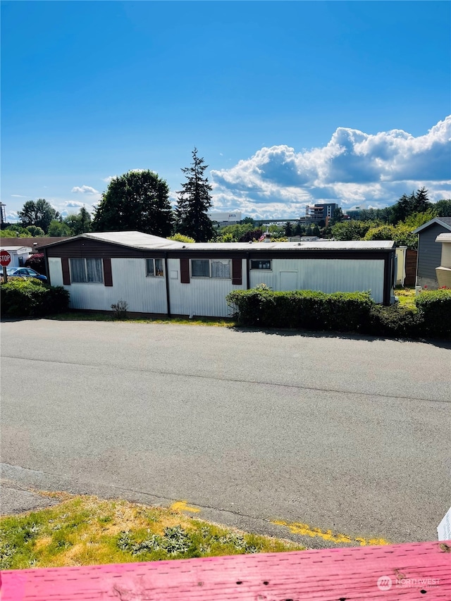 view of manufactured / mobile home