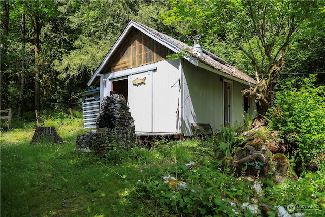 view of shed / structure