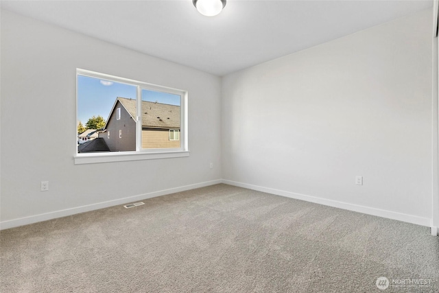 empty room featuring carpet