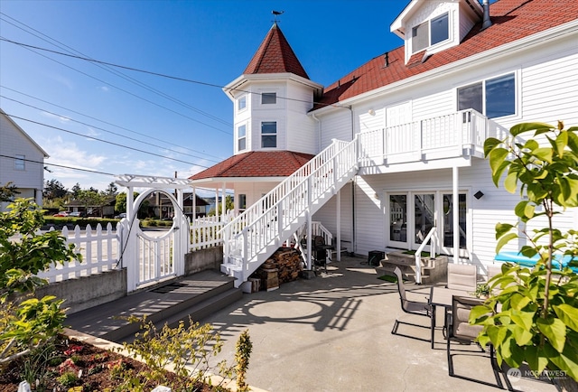 back of house featuring a patio