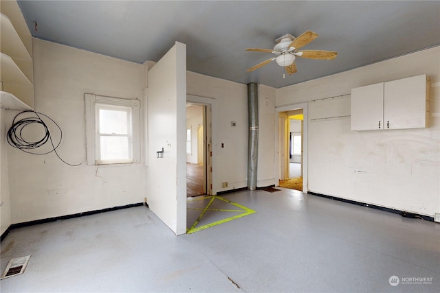 garage with ceiling fan