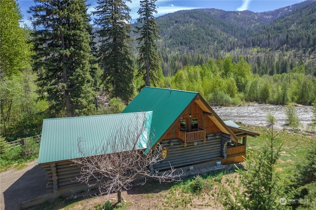 drone / aerial view featuring a mountain view