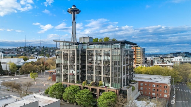 view of building exterior with a view of city