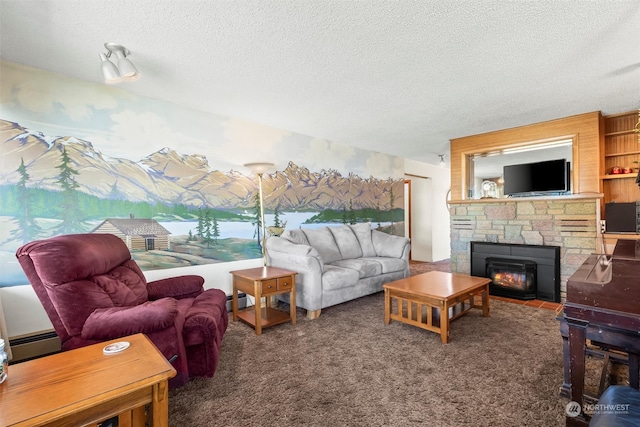 513 Cleveland Ave, South Cle Elum, WA 98943 - living room featuring carpet, a textured ceiling, and a fireplace